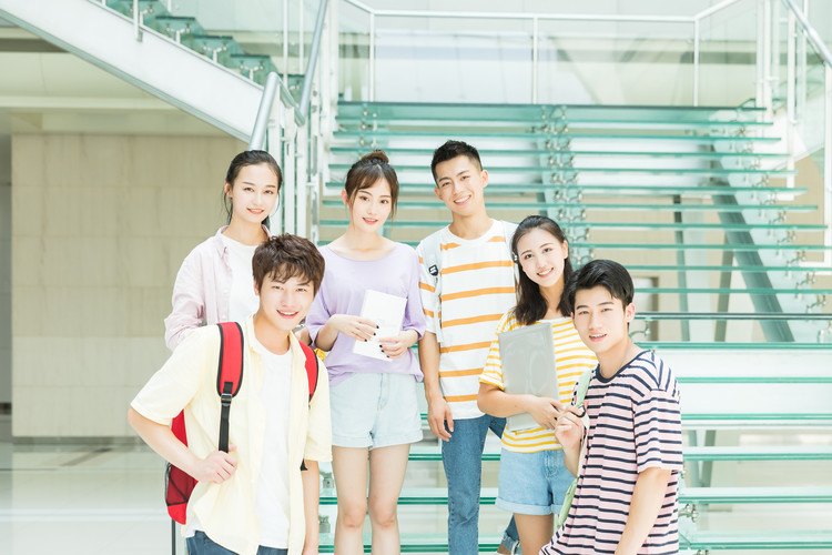 2025三峡大学科技学院(CTGU Institute of Technology)录取预测：基于2022-2024年各省分数线大数据分析