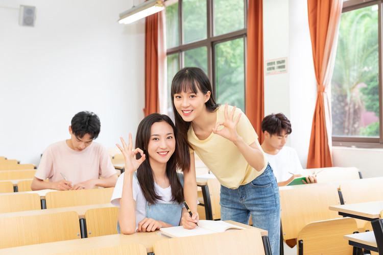 2025合肥大学(Hefei University)录取预测：近三年各省分数线大数据分析与报考建议