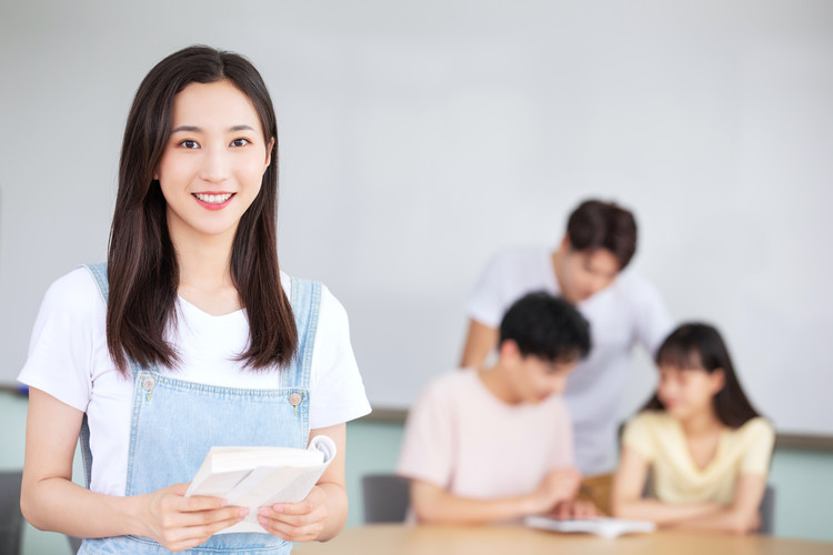 2025上海师范大学(Shanghai Normal University)录取预测：基于2022-2024年各省分数线深度解析