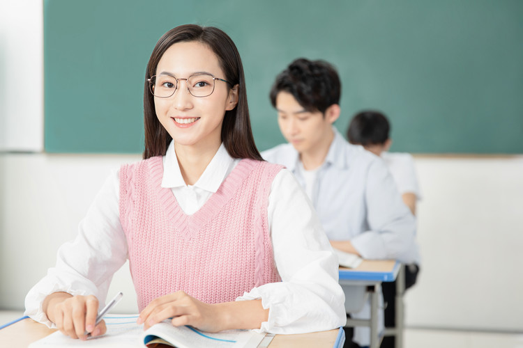 华北水利水电大学(简称华水/NCWU)2023年全国招生录取数据全景分析【2024报考指南】