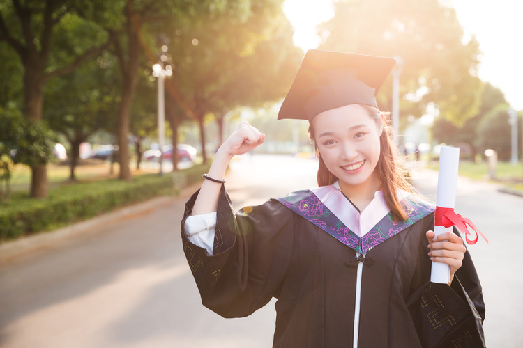 西南财经大学天府学院(SWUFE Tianfu College)2025录取预测：基于近三年各省分数线深度解析