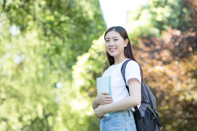 2024四川民族学院(SCUN)招生数据详解：各专业录取线及省际对比（含最低385分）