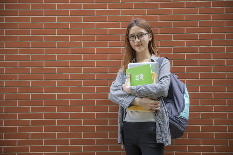 青岛科技大学(Qingdao University of Science and Technology)2025报考指南：近三年各省录取分数线深度解析