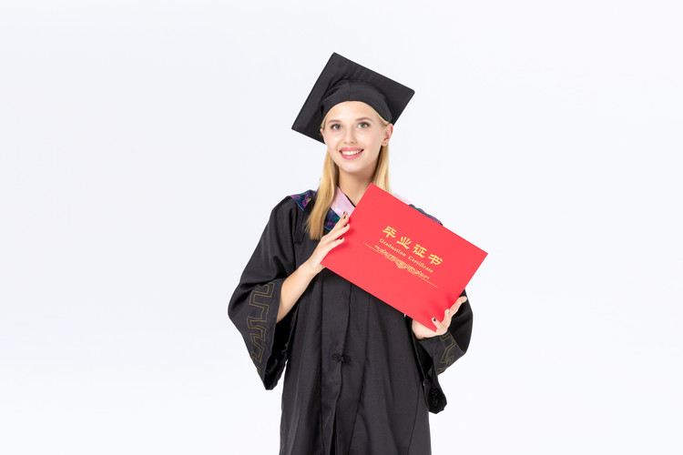 湖南工商大学(HUTB)三年录取数据全景分析：2022-2024分数线趋势与2025报考指南